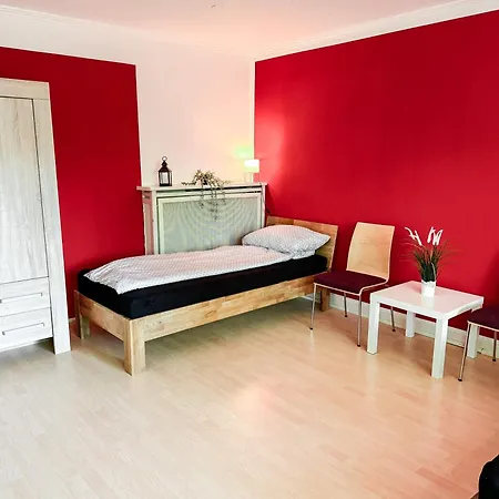 Apartment Aurora Hamburg 4zi Fuer 8-12 Personen Braak